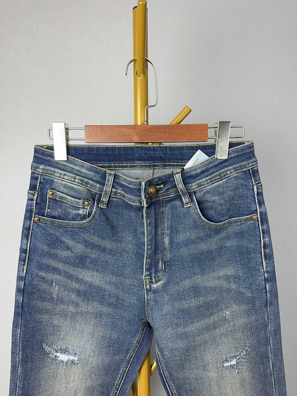 ブランドジーンズ全体デザイン